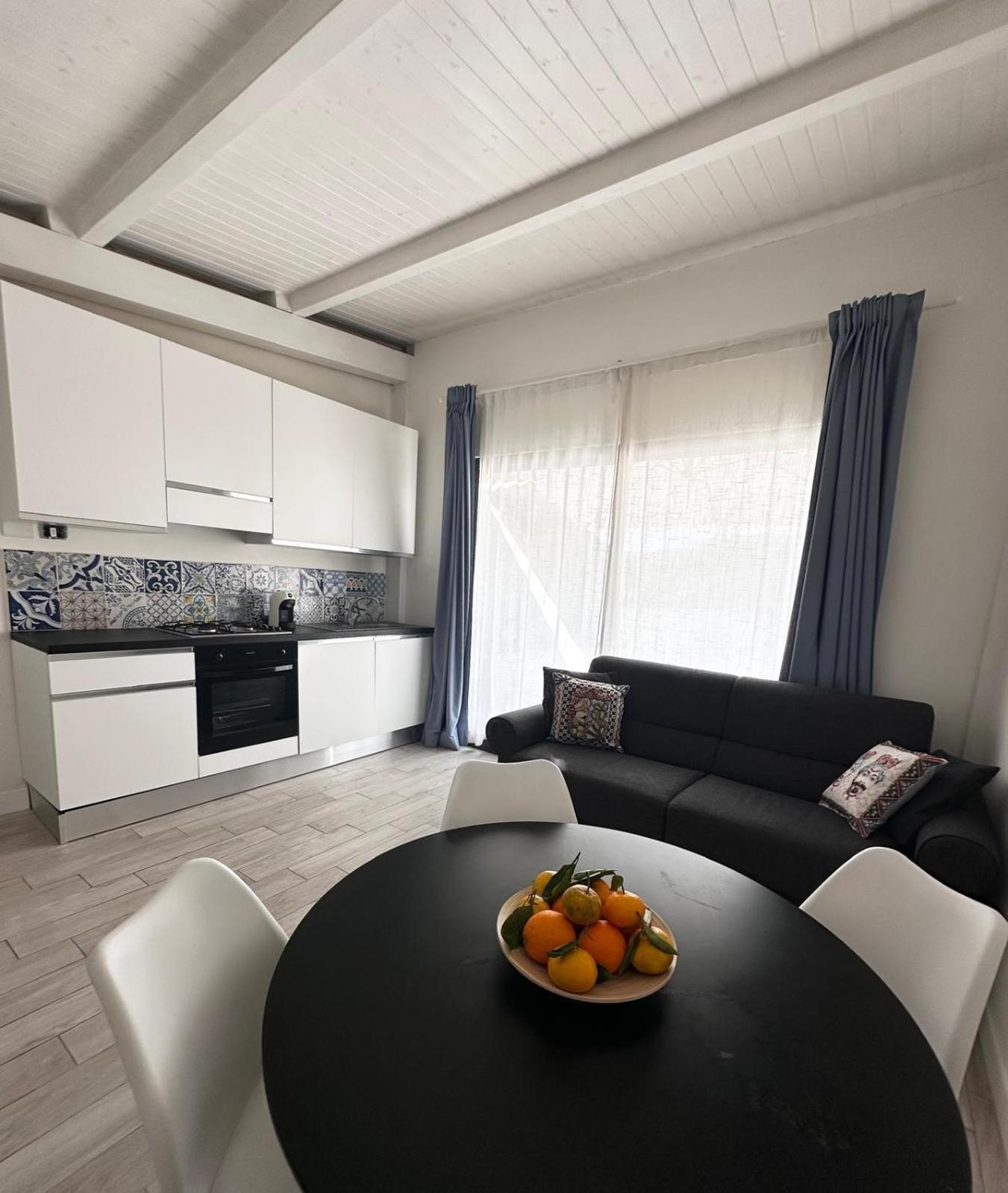 Apartment Grecale House CTA
